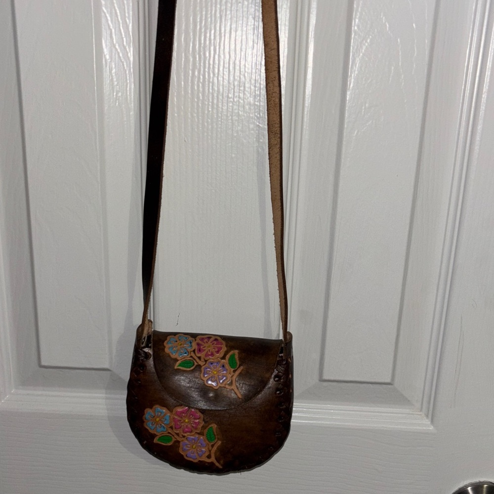 Vintage Floral Embroidered Brown Leather Crossbody Bag